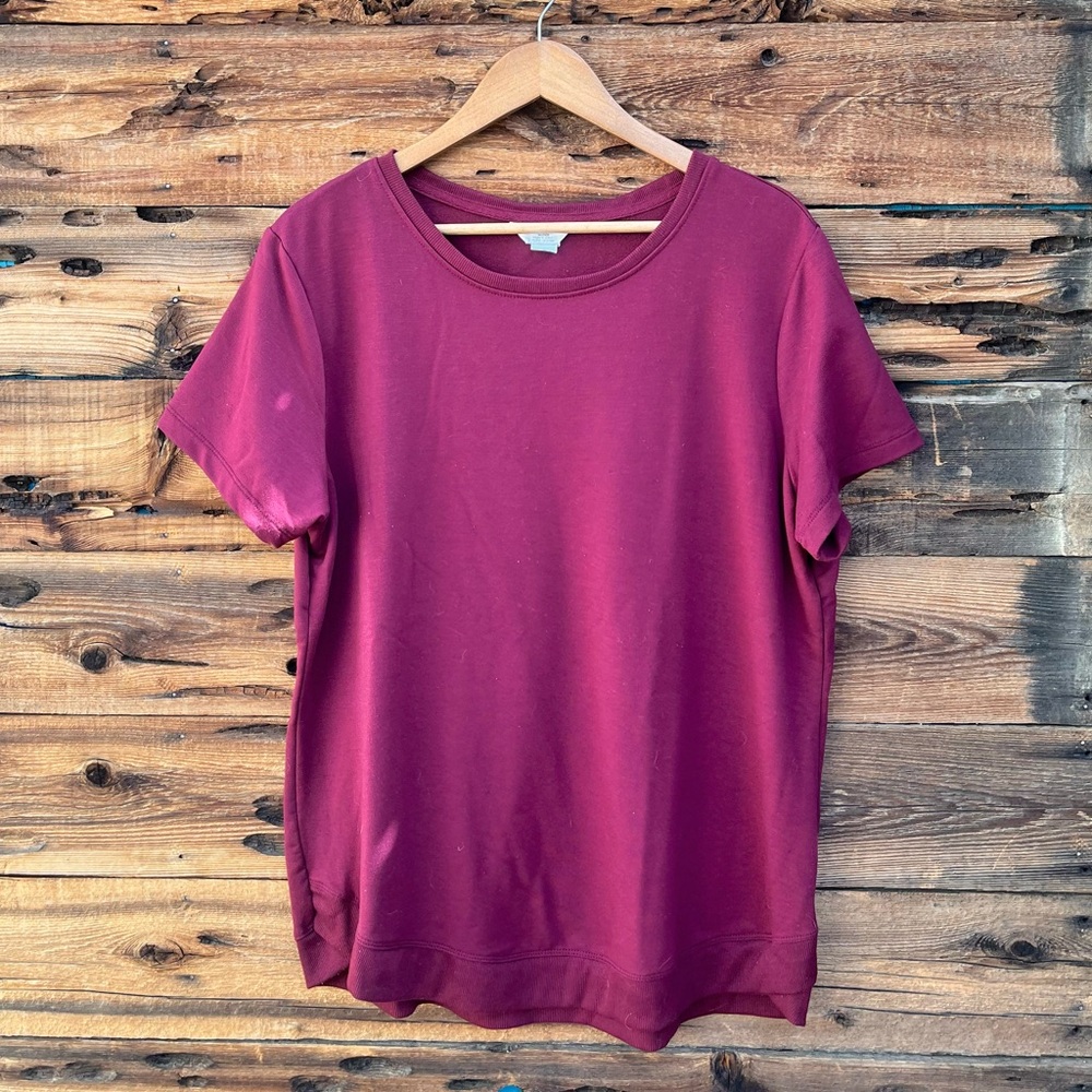 DANSKIN | Maroon Short Sleeve Tee XL